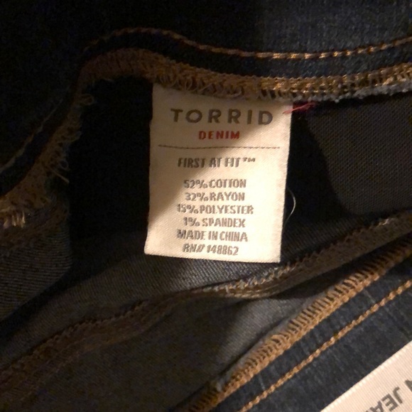 Torrid Lean Jean Skinny Crop SZ 0S/12 - Picture 6 of 6